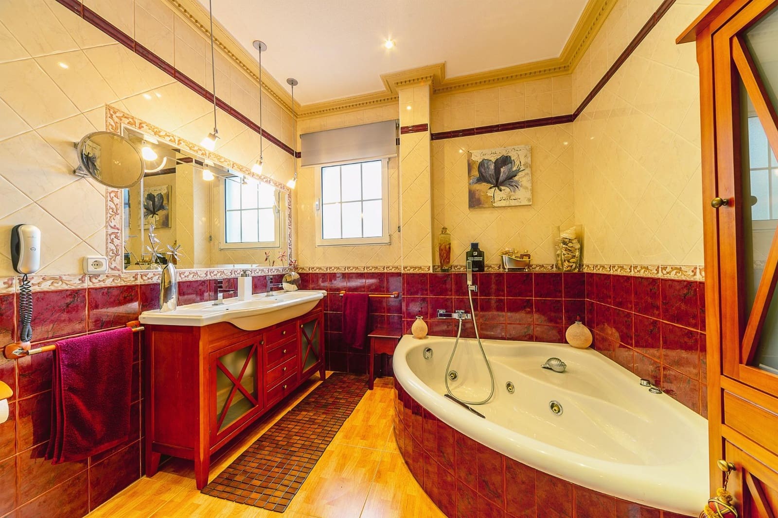 5 slaapkamer Villa te koop in Elda met zwembad garage - € 795.000 (Ref: 8786429)