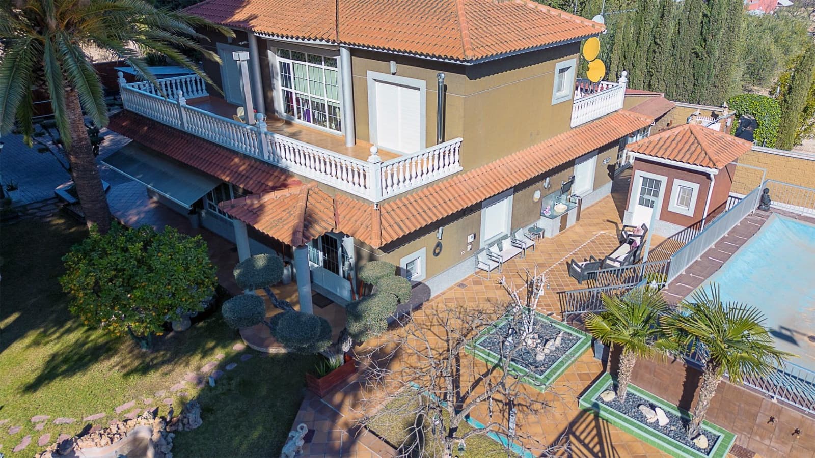 5 slaapkamer Villa te koop in Elda met zwembad garage - € 795.000 (Ref: 8786429)