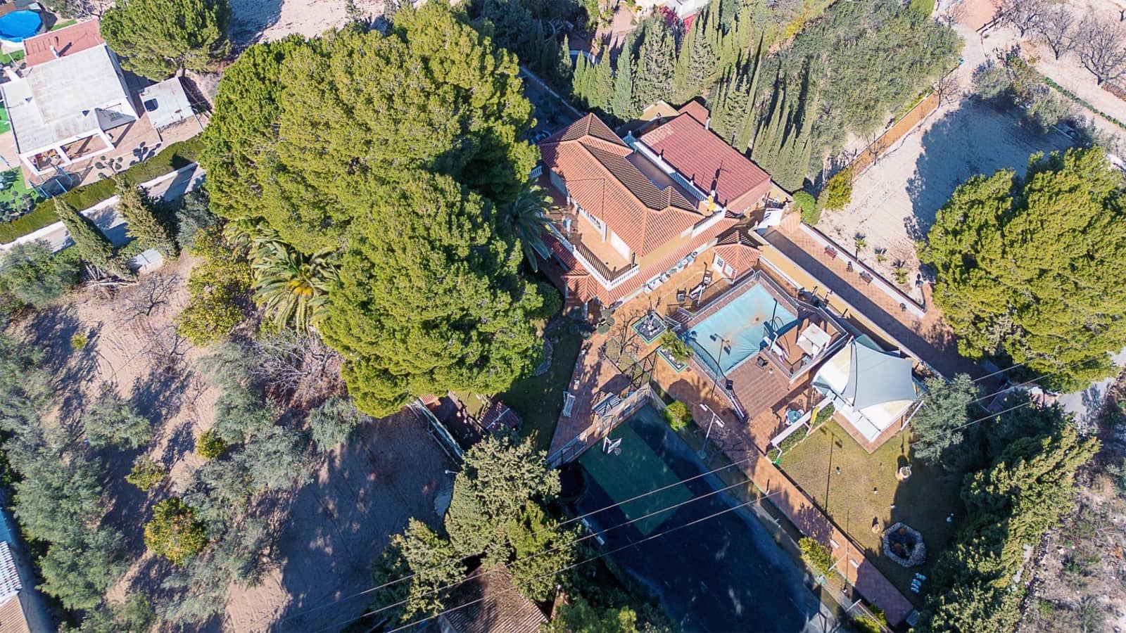 5 slaapkamer Villa te koop in Elda met zwembad garage - € 795.000 (Ref: 8786429)