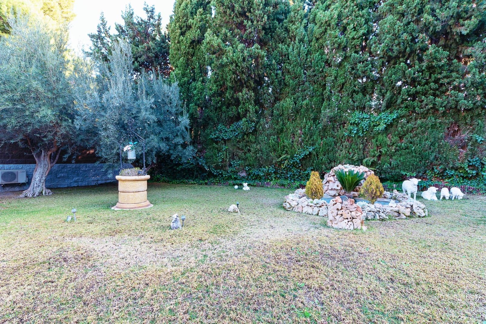 5 slaapkamer Villa te koop in Elda met zwembad garage - € 795.000 (Ref: 8786429)