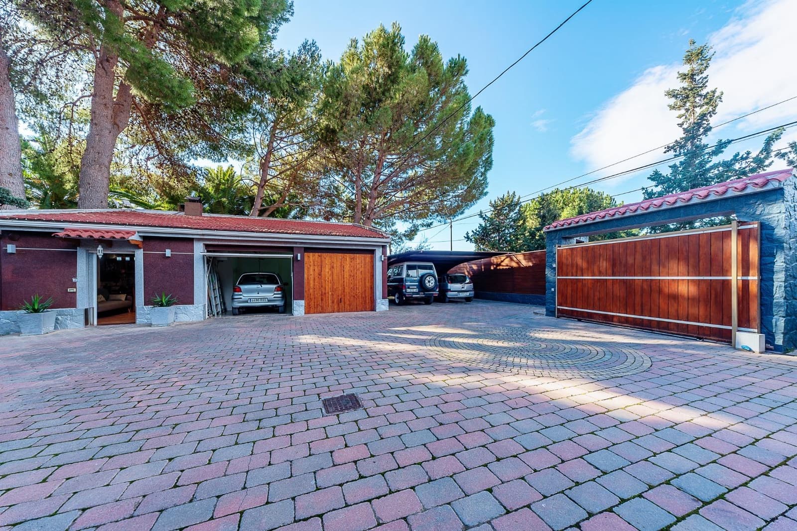 5 slaapkamer Villa te koop in Elda met zwembad garage - € 795.000 (Ref: 8786429)