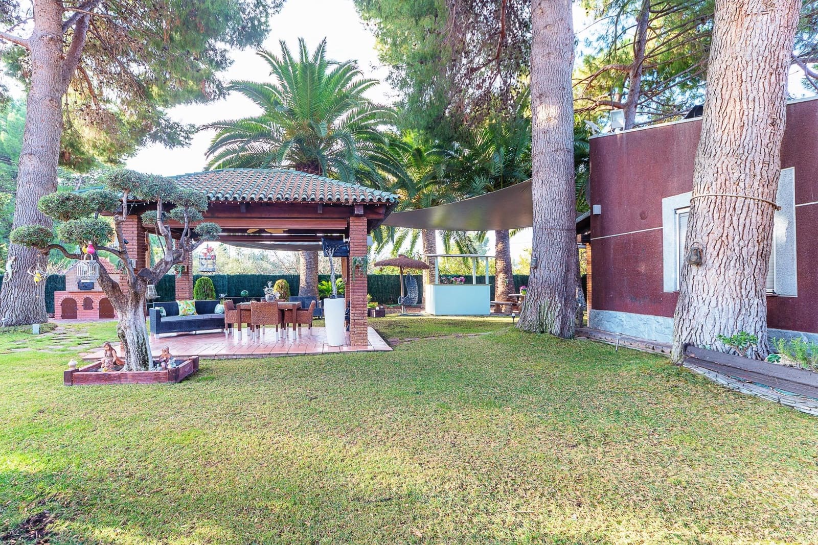 5 slaapkamer Villa te koop in Elda met zwembad garage - € 795.000 (Ref: 8786429)