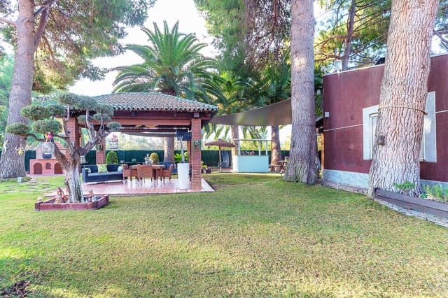 5 slaapkamer Villa te koop in Elda met zwembad garage - € 795.000 (Ref: 8786429)