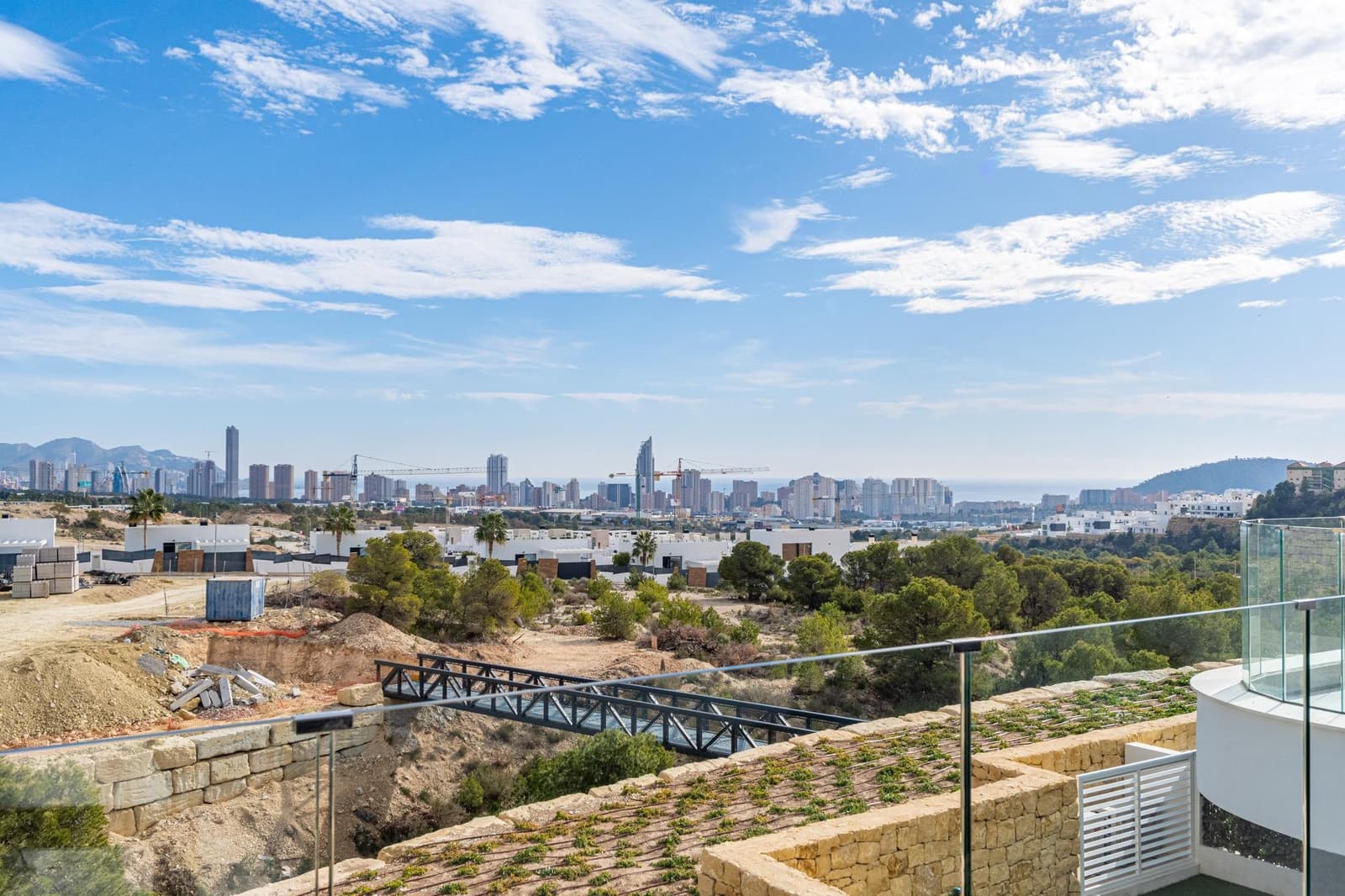 2 soverom Penthouse til salgs i Finestrat med svømmebasseng garasje - € 580 000 (Ref: 8810131)
