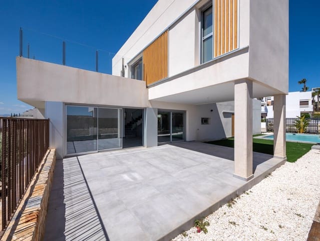 4 slaapkamer Villa te koop in Algorfa met zwembad garage - € 690.000 (Ref: 8810146)