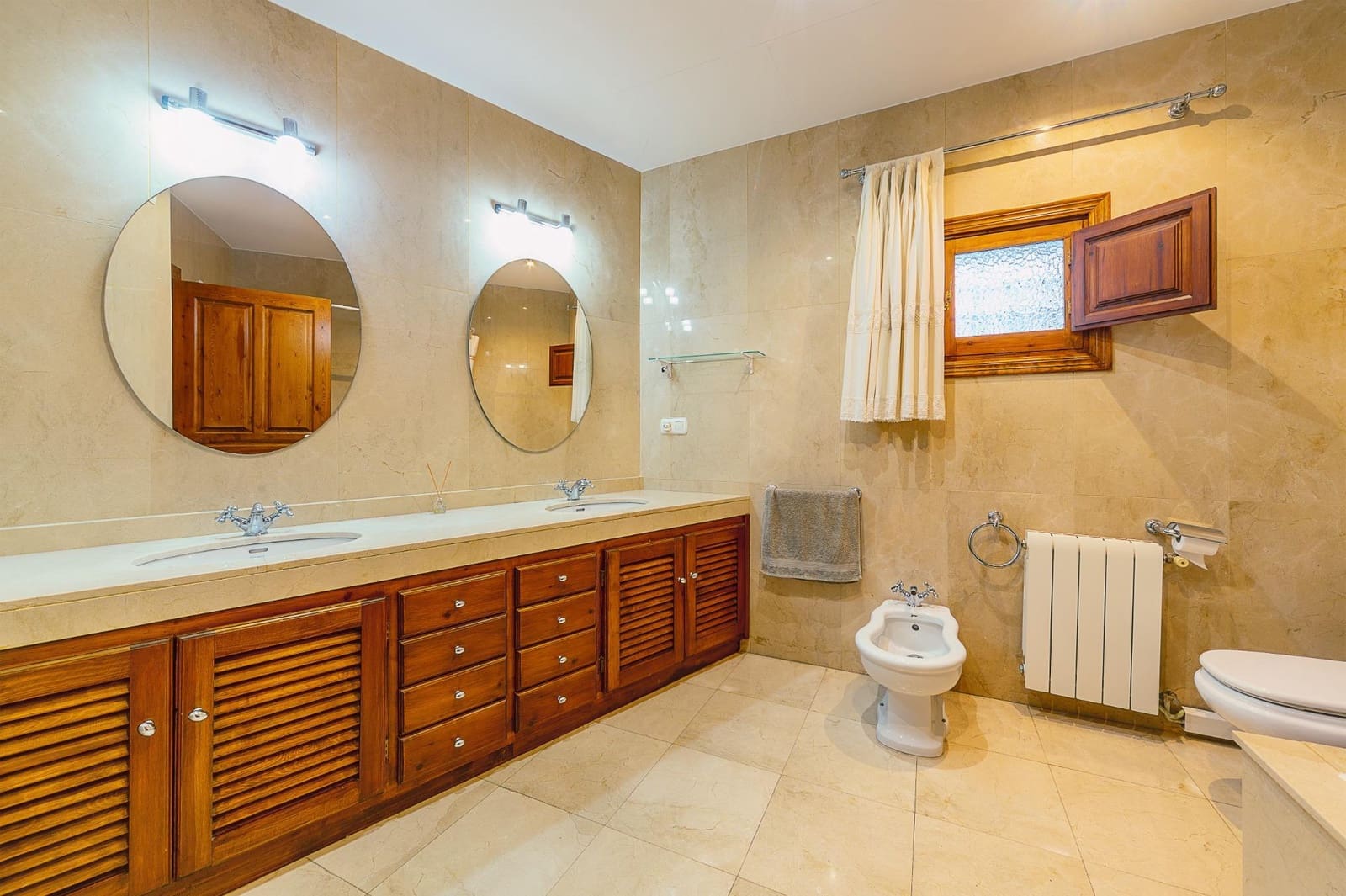 4 soveværelse Villa til salg i Mula - € 138.000 (Ref: 8816000)