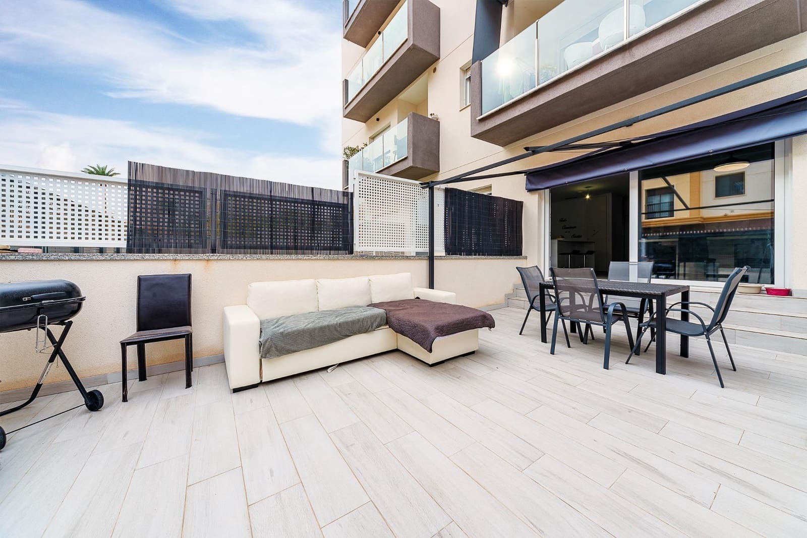 3 soverom Leilighet til salgs i Elche / Elx med svømmebasseng garasje - € 255 000 (Ref: 8822585)