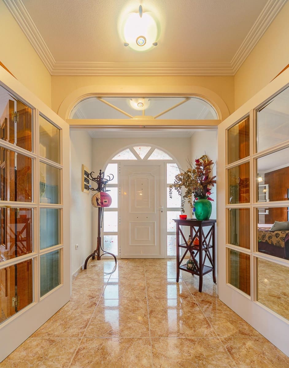 4 camera da letto Villa in vendita in Orihuela con piscina garage - 799.000 € (Rif: 8827491)