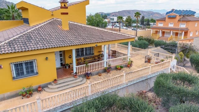 4 soverom Villa til salgs i Montepinar - La Aparecida - Raiguero, Orihuela med svømmebasseng garasje - € 799 000 (Ref: 8827491)