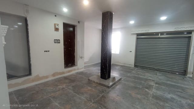 Comercial para venda em Carolinas Altas, Alicante cidade - 180 000 € (Ref: 8836642)