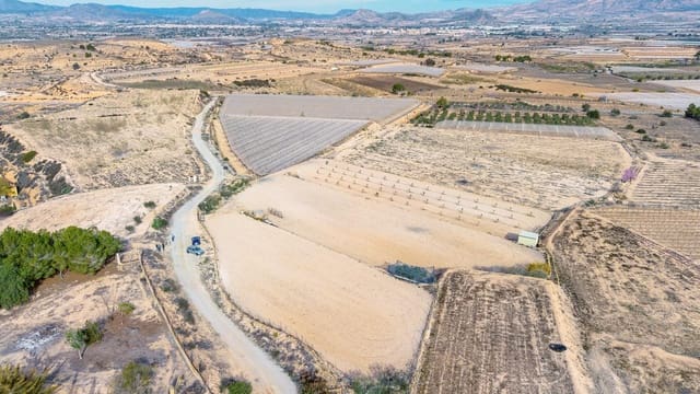 Rakentamaton maa myytävänä paikassa Monforte del Cid - 42 000 € (Ref: 8841140)