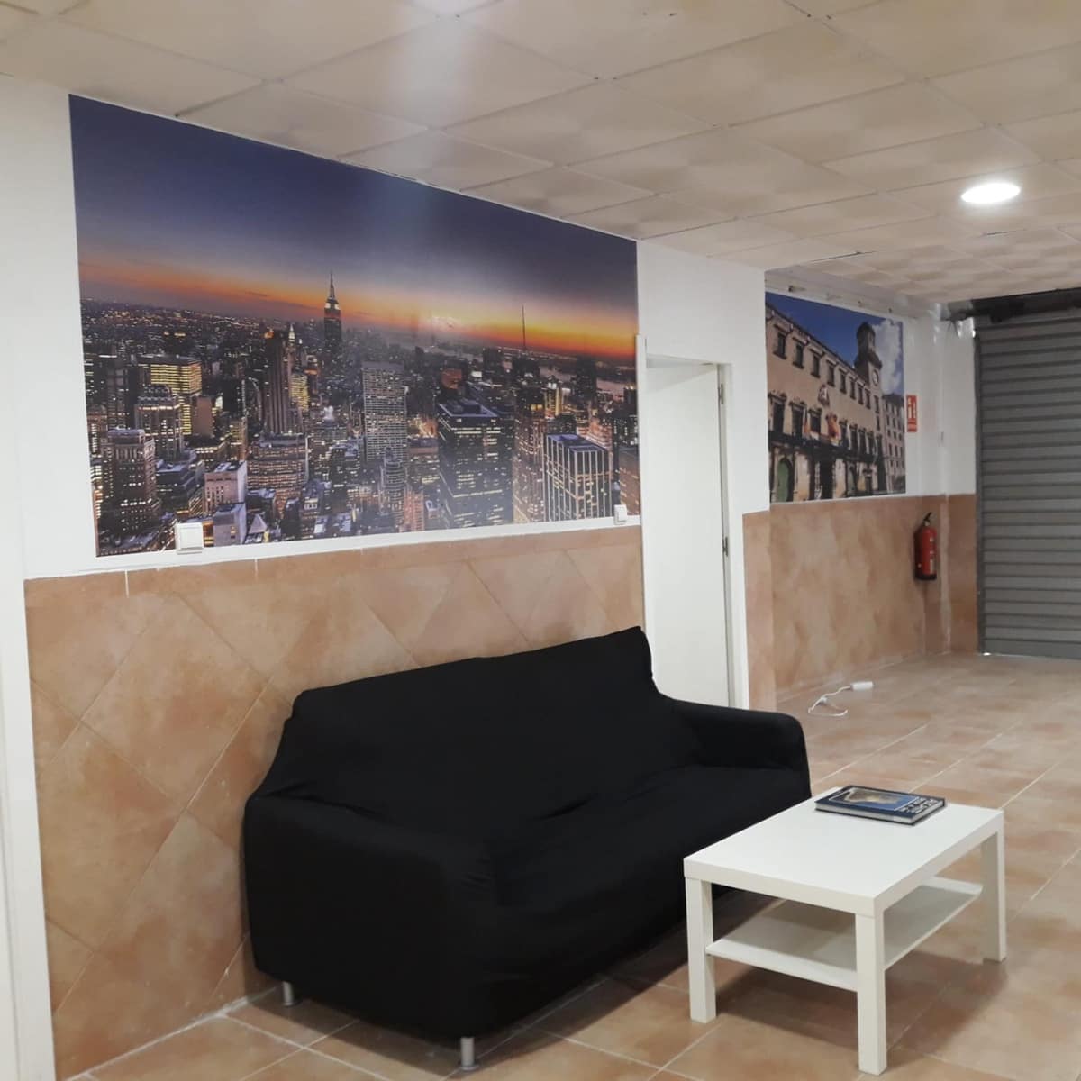 Commercial for sale in Alicante / Alacant city - € 127,500 (Ref: 8847714)