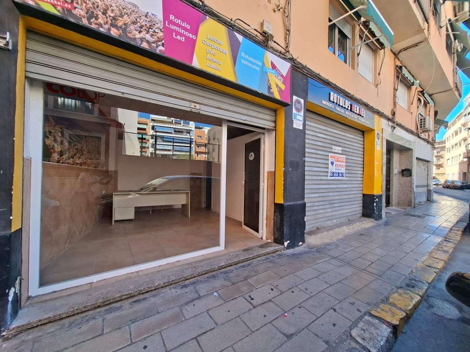 Commercial for sale in Alicante / Alacant city - € 127,500 (Ref: 8847714)
