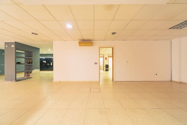 Erhverv til salg i Centro Urbano, Dénia - € 190.000 (Ref: 8854874)