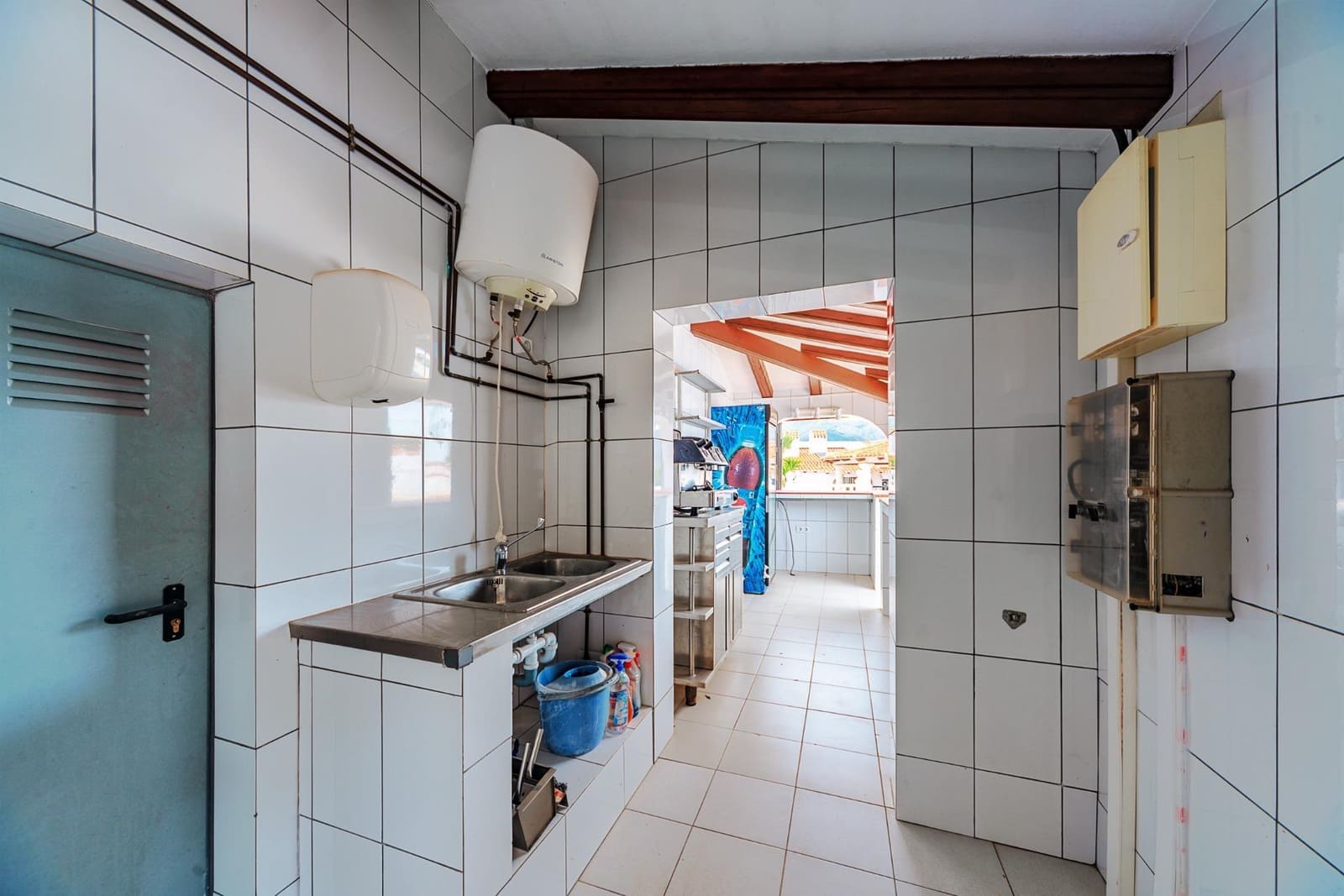 4 slaapkamer Villa te koop in Orba met zwembad garage - € 680.000 (Ref: 8879813)