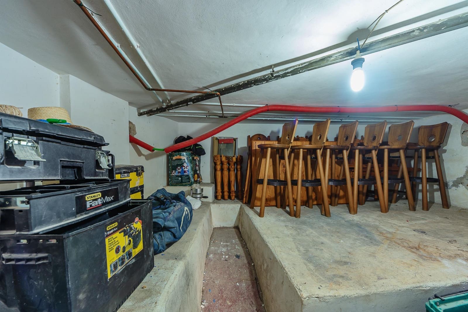 4 slaapkamer Villa te koop in Orba met zwembad garage - € 680.000 (Ref: 8879813)