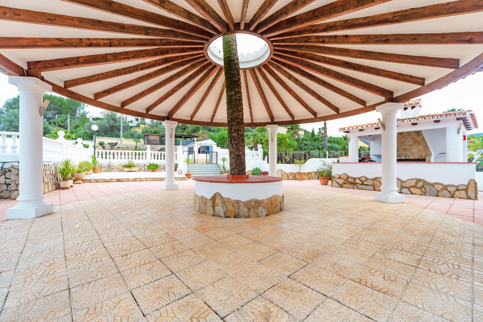 4 slaapkamer Villa te koop in Orba met zwembad garage - € 680.000 (Ref: 8879813)