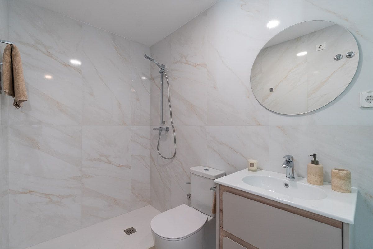 2 camera da letto Monolocale in vendita in Orihuela Costa con piscina - 360.000 € (Rif: 8888475)