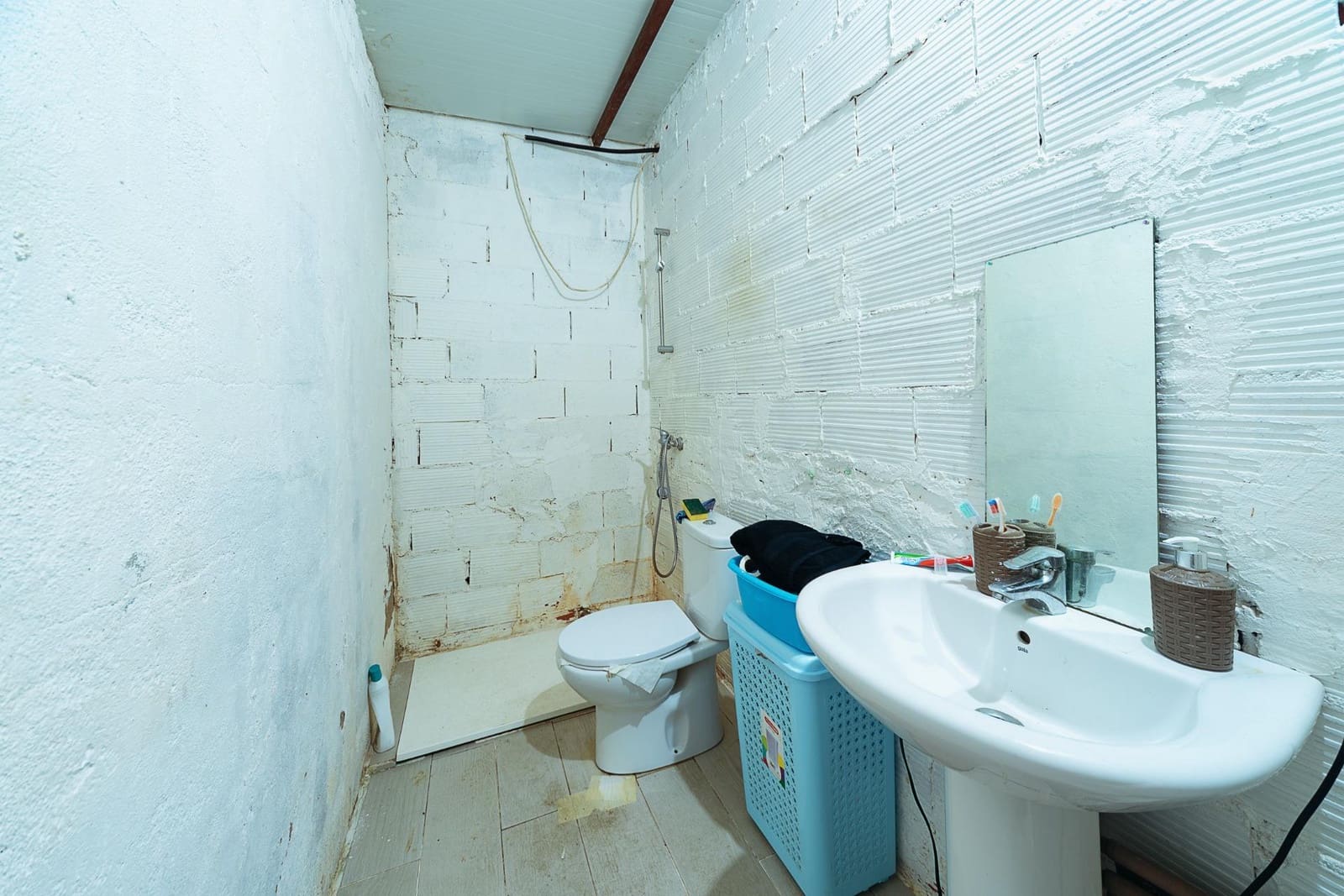 5 bedroom Villa for sale in Elche / Elx with pool garage - € 297,000 (Ref: 8902403)