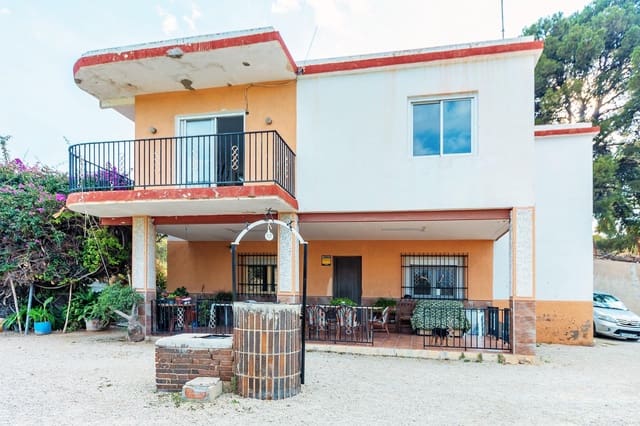 Chalet de 5 habitaciones en Elche / Elx en venta con piscina garaje - 297.000 € (Ref: 8902403)