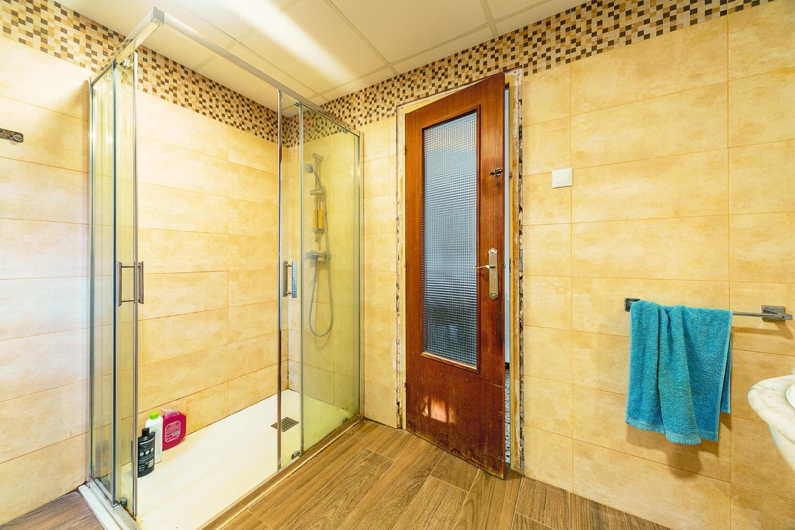 5 bedroom Villa for sale in Elche / Elx with pool garage - € 297,000 (Ref: 8902403)