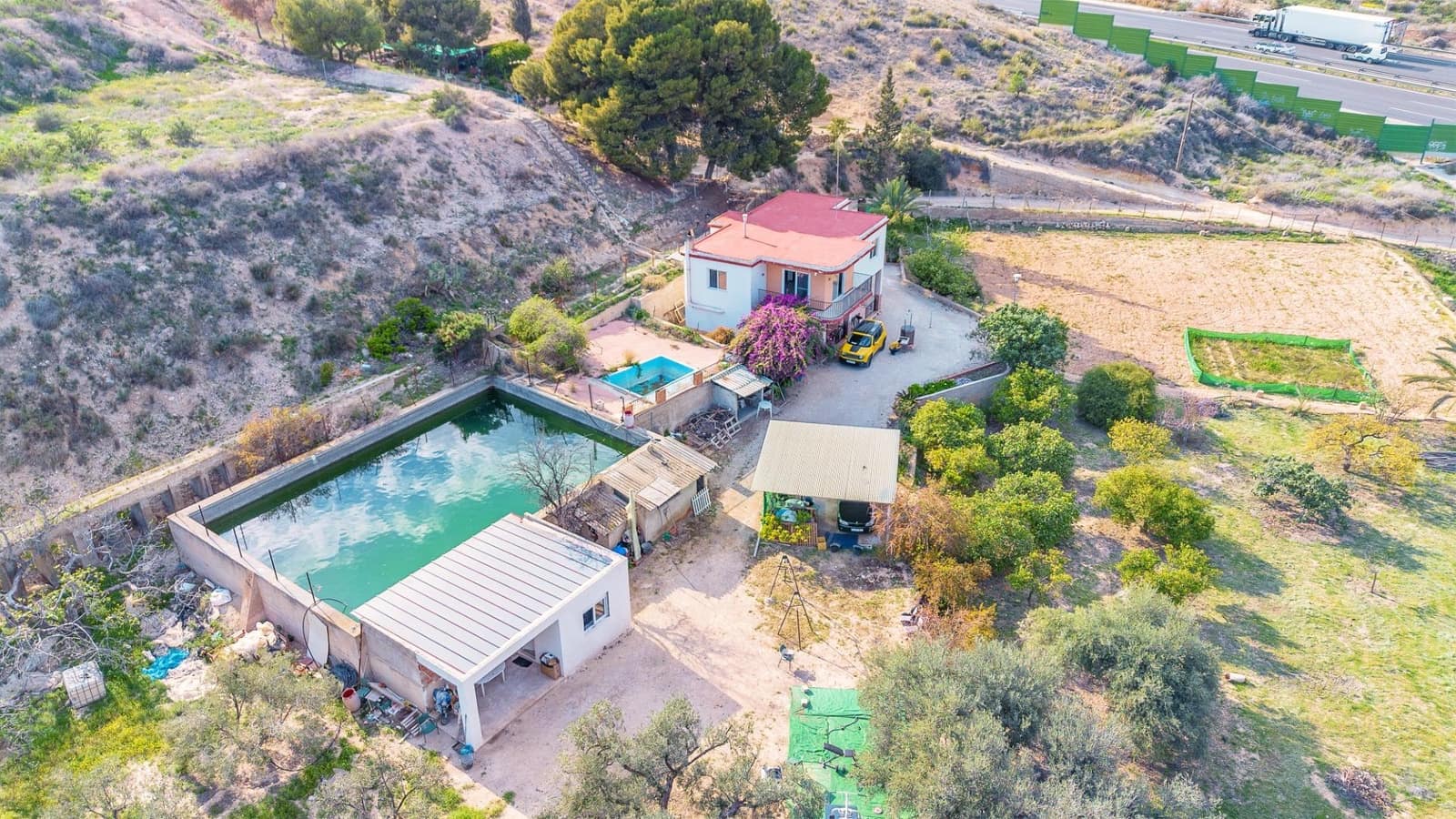 5 bedroom Villa for sale in Elche / Elx with pool garage - € 297,000 (Ref: 8902403)