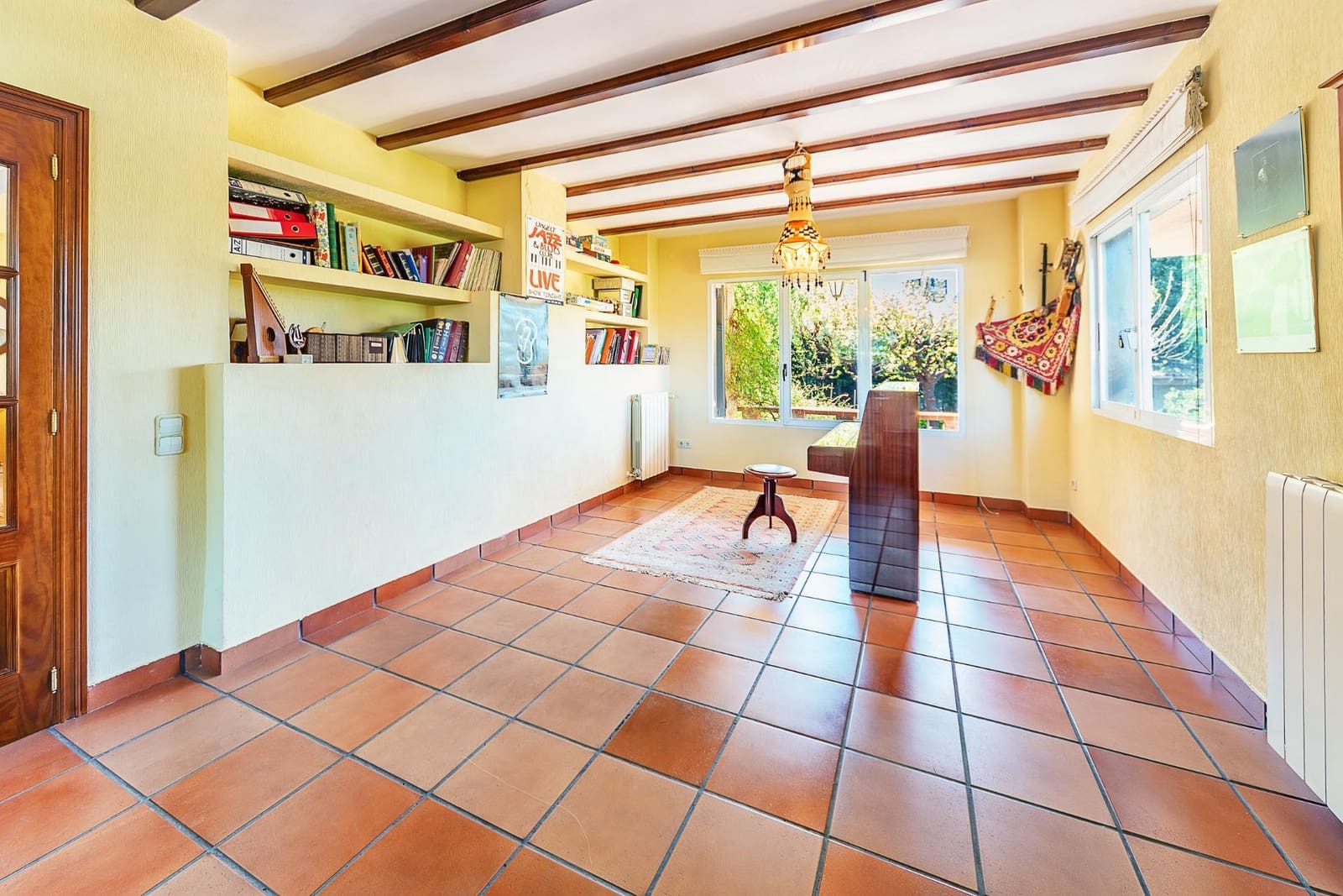 4 chambre Villa/Maison à vendre à Elda avec garage - 399 000 € (Ref: 8905576)