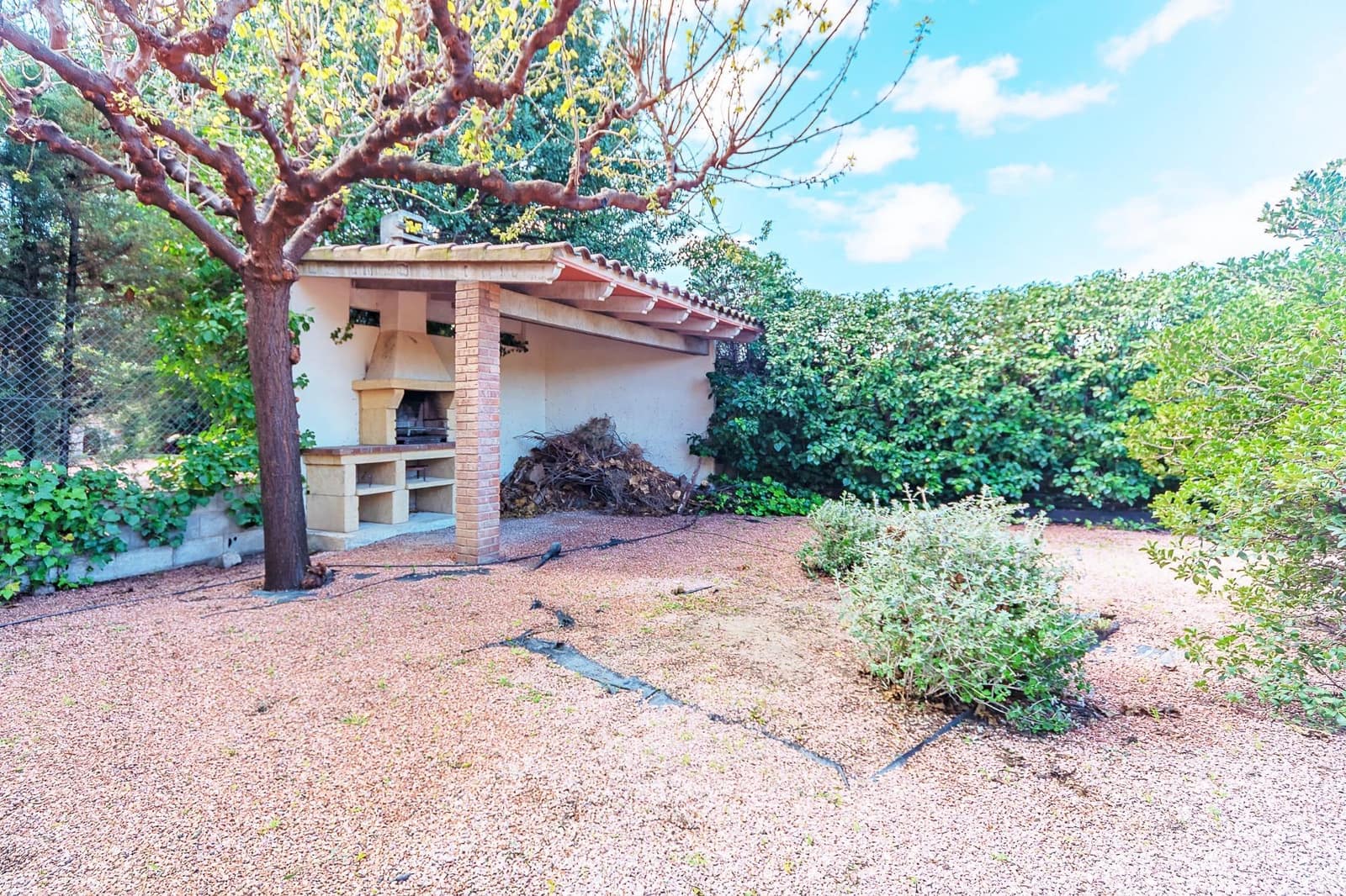 4 chambre Villa/Maison à vendre à Elda avec garage - 399 000 € (Ref: 8905576)