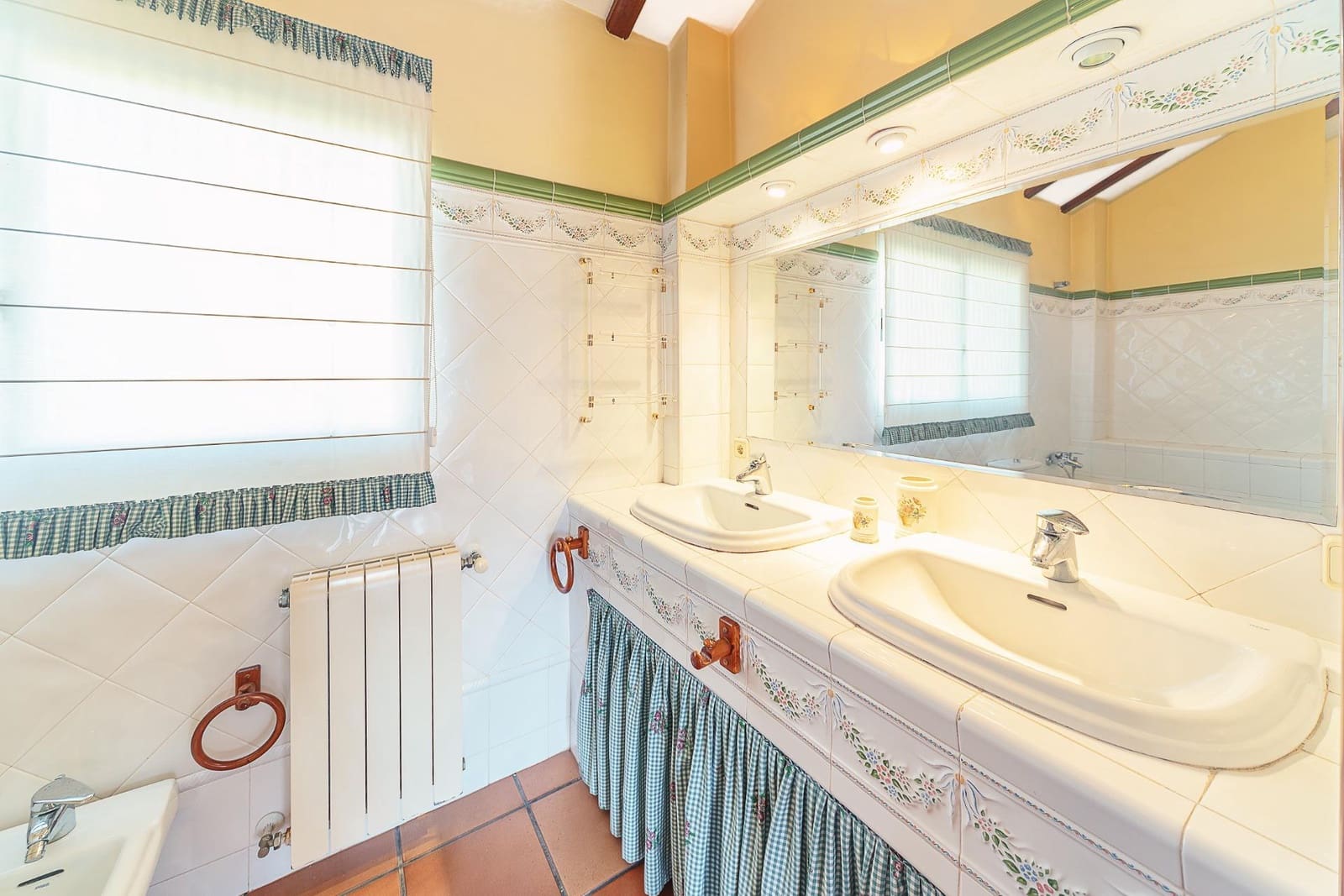 4 soverom Villa til salgs i Elda med garasje - € 399 000 (Ref: 8905576)