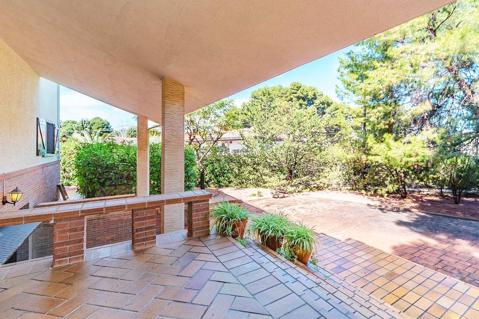 4 soverom Villa til salgs i Elda med garasje - € 399 000 (Ref: 8905576)