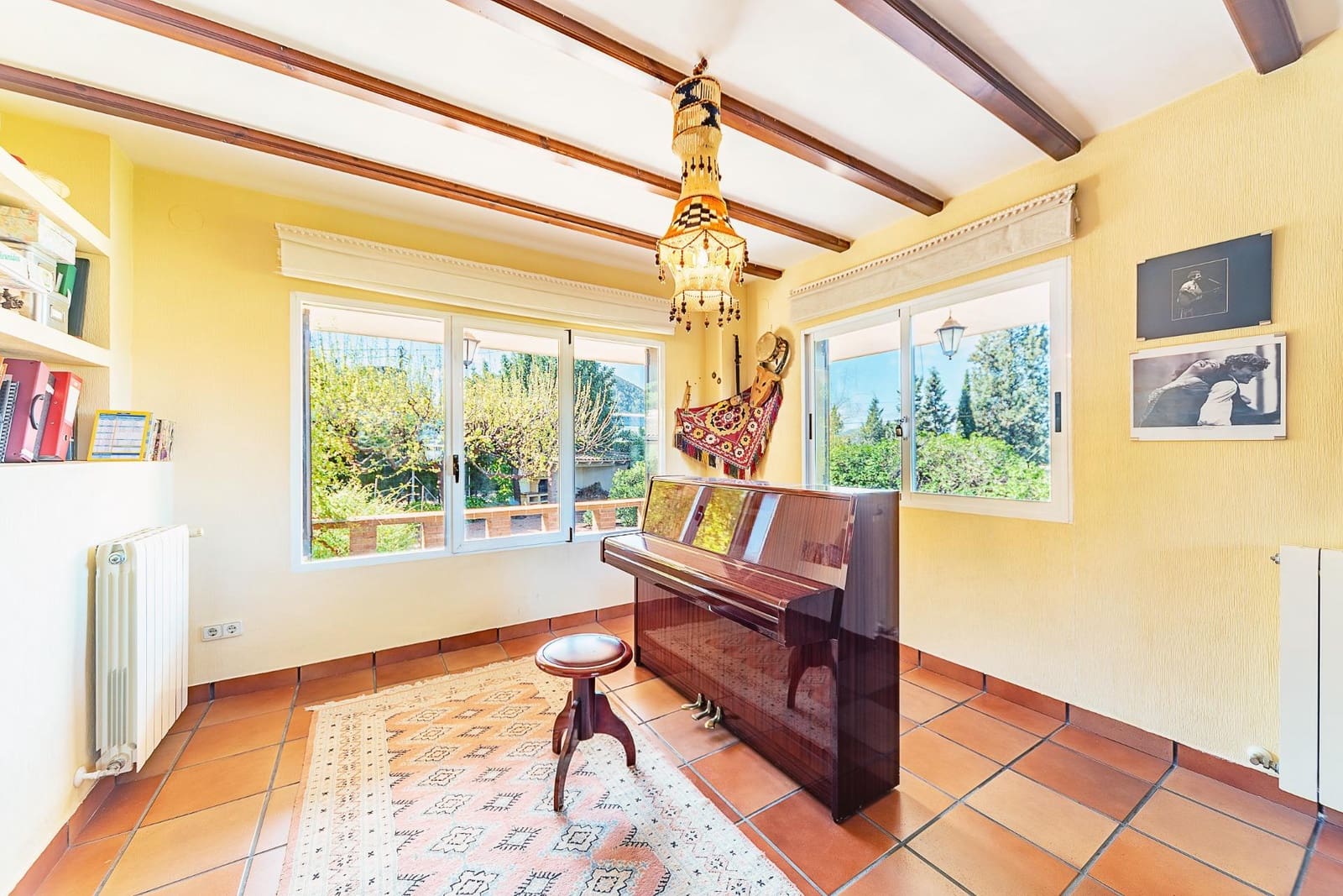 4 soverom Villa til salgs i Elda med garasje - € 399 000 (Ref: 8905576)