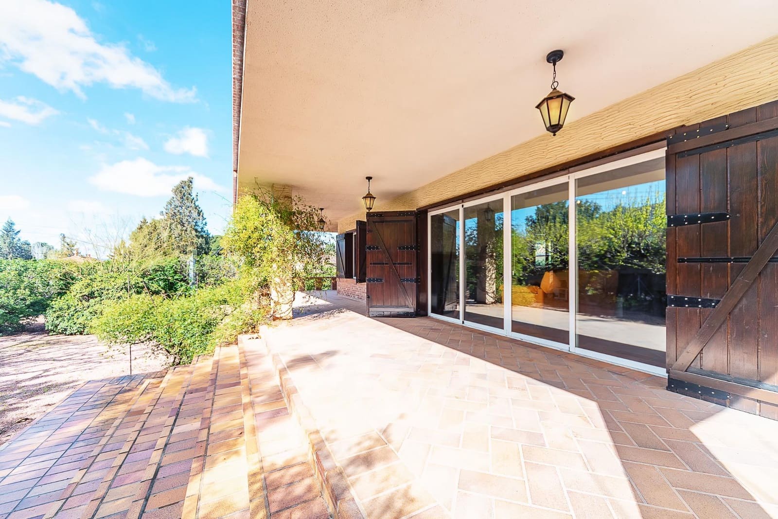 4 soverom Villa til salgs i Elda med garasje - € 399 000 (Ref: 8905576)