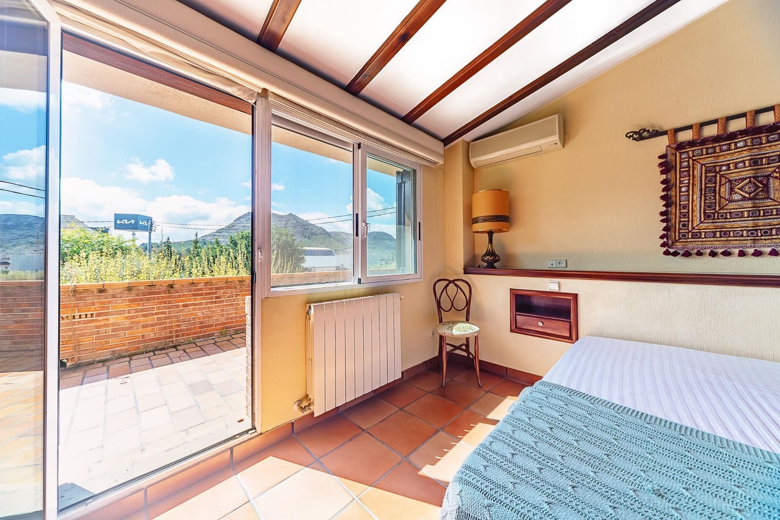 4 soverom Villa til salgs i Elda med garasje - € 399 000 (Ref: 8905576)