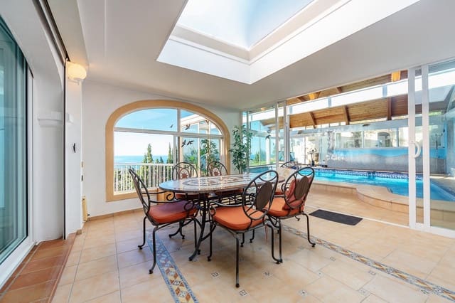 6 makuuhuone Huvila myytävänä paikassa Dénia mukana uima-altaan 
autotalli - 1 350 000 € (Ref: 8907750)