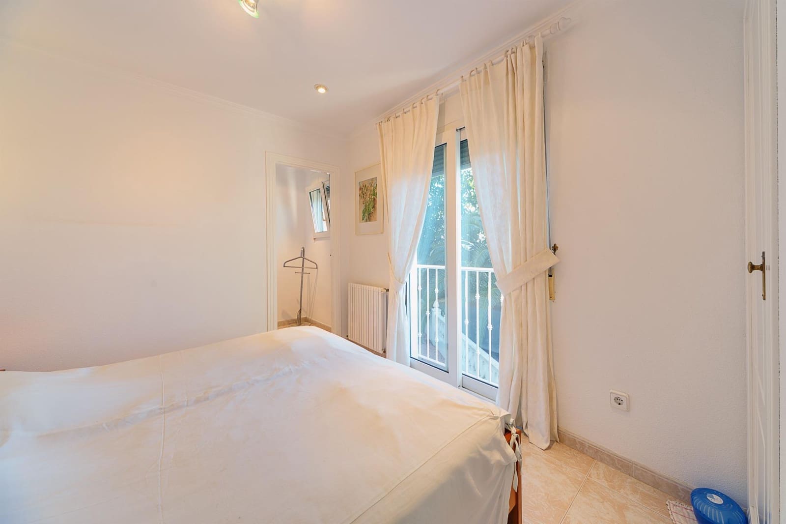 6 makuuhuone Huvila myytävänä paikassa Denia mukana uima-altaan 
autotalli - 1 350 000 € (Ref: 8907750)