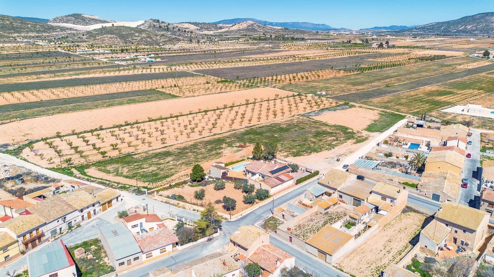 5 sypialnia Finka/Dom wiejski na sprzedaż w Jumilla - 90 000 € (Ref: 8907752)