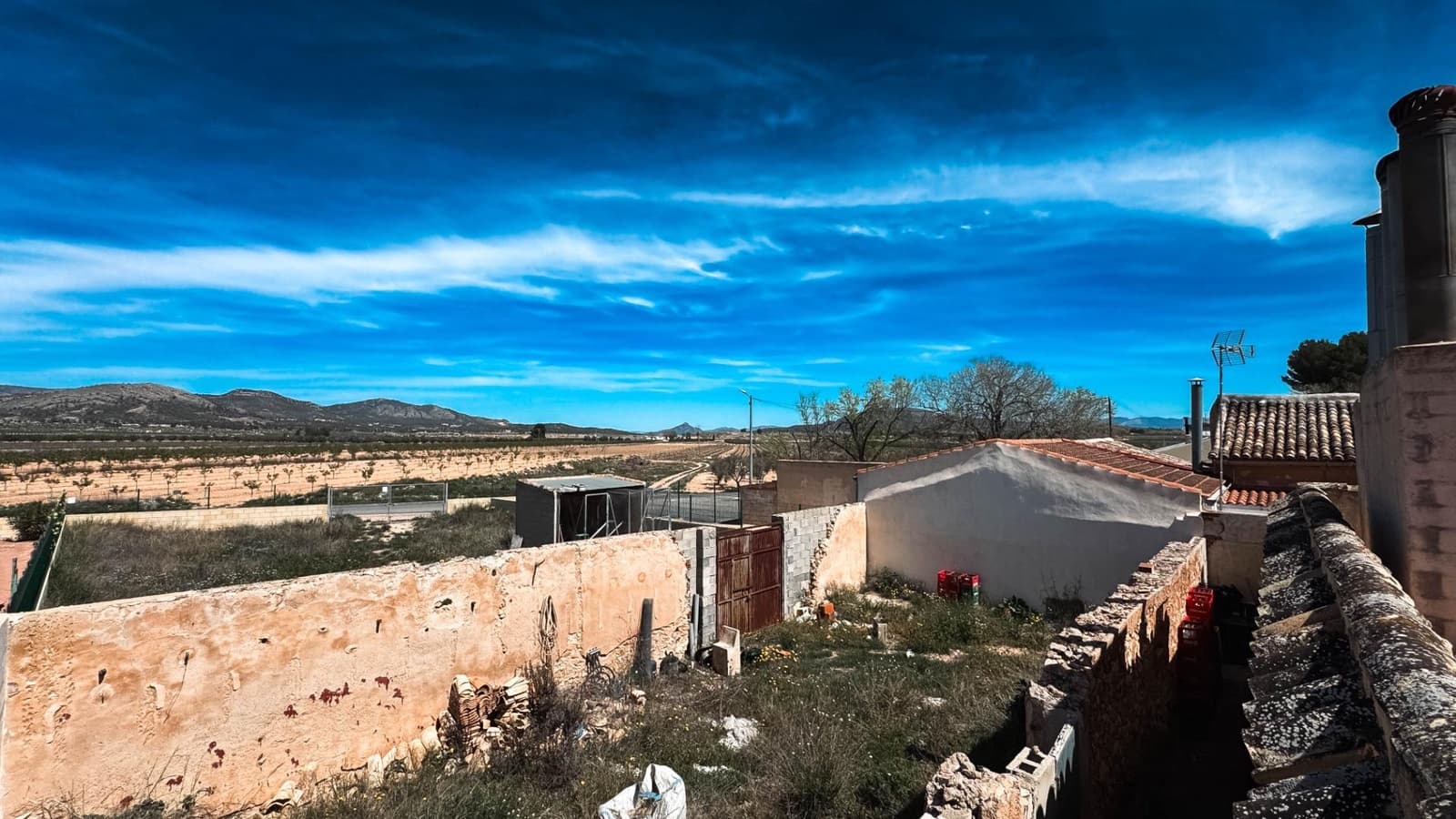 2 slaapkamer Finca/Landhuis te koop in Monovar / Monover - € 220.000 (Ref: 8913102)