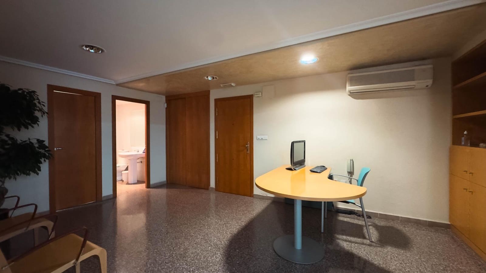 5 soverom Kommersiell til salgs i Elche / Elx - € 130 000 (Ref: 8921355)