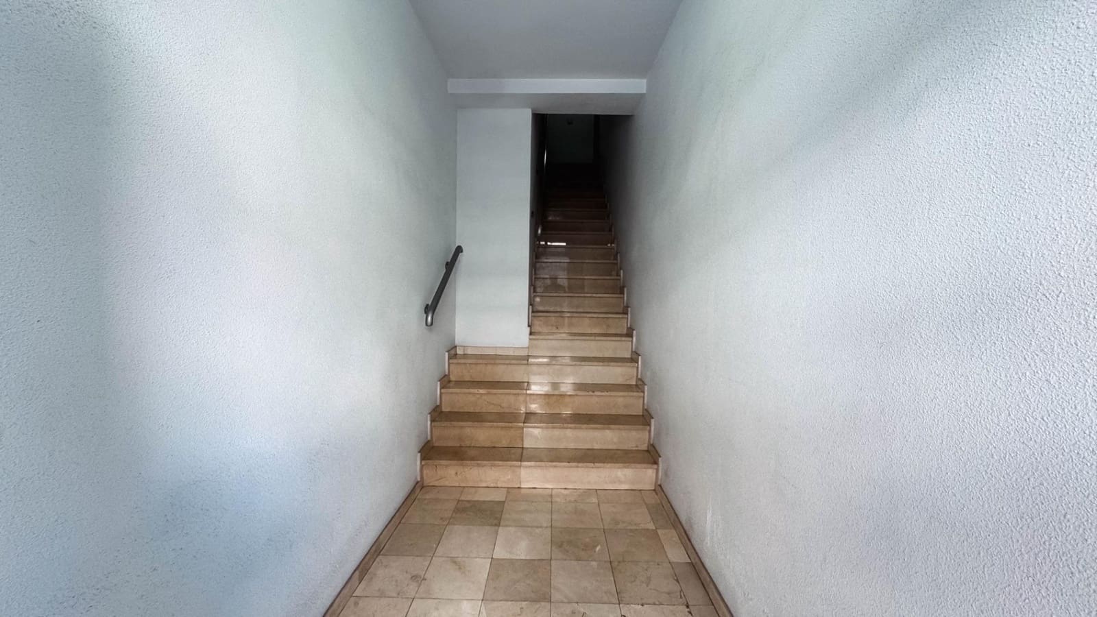 5 soverom Kommersiell til salgs i Elche / Elx - € 130 000 (Ref: 8921355)