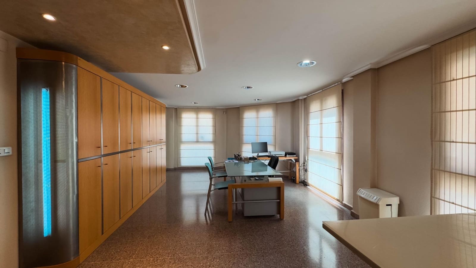 5 soverom Kommersiell til salgs i Elche / Elx - € 130 000 (Ref: 8921355)