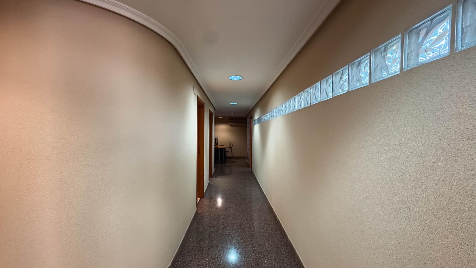 5 soverom Kommersiell til salgs i Elche / Elx - € 130 000 (Ref: 8921355)