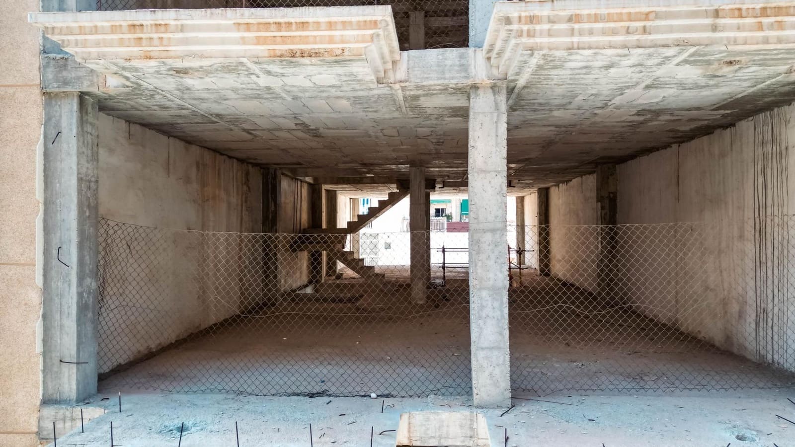 Tomt till salu i Elche / Elx - 375 000 € (Ref: 8921356)