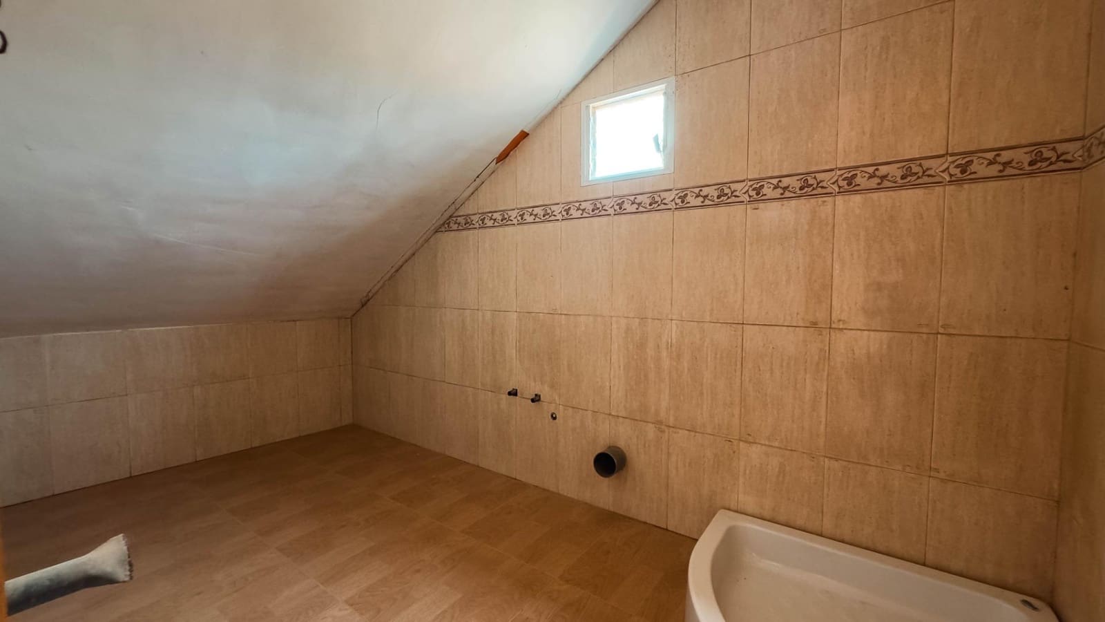 5 soveværelse Villa til salg i La Tercia med garage - € 149.900 (Ref: 8928848)