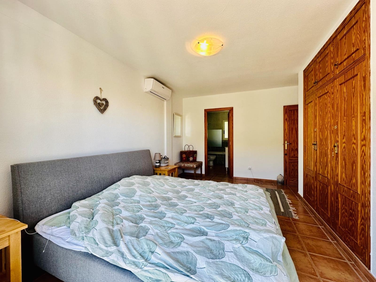 6 slaapkamer Villa te huur in La Nucia met zwembad - € 2.290 (Ref: 8928849)