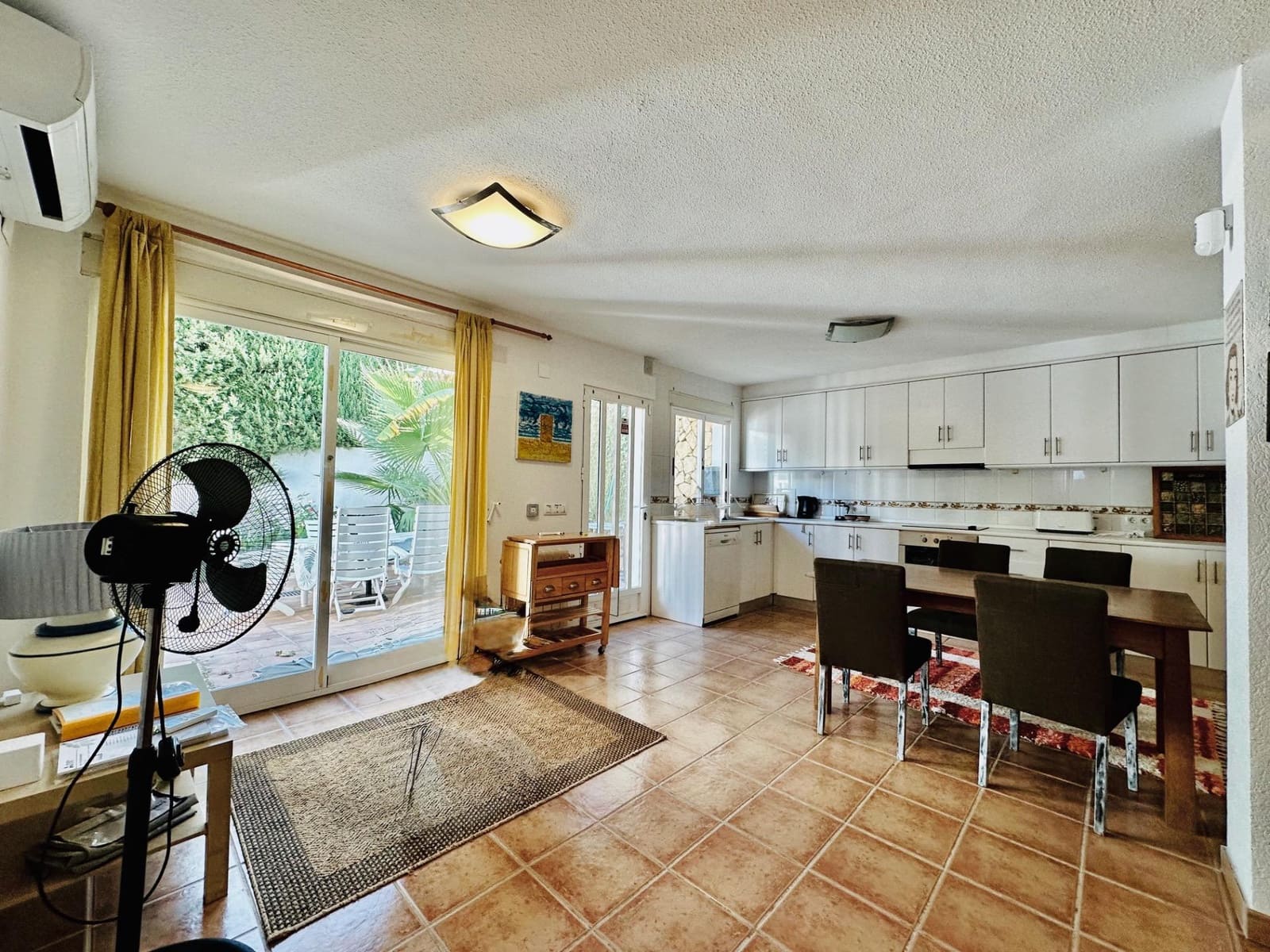 6 slaapkamer Villa te huur in La Nucia met zwembad - € 2.290 (Ref: 8928849)