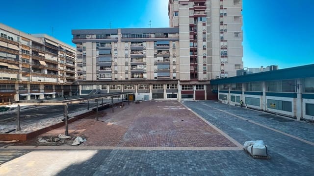 Apartamento para venda em Elche / Elx - 159 000 € (Ref: 8954255)