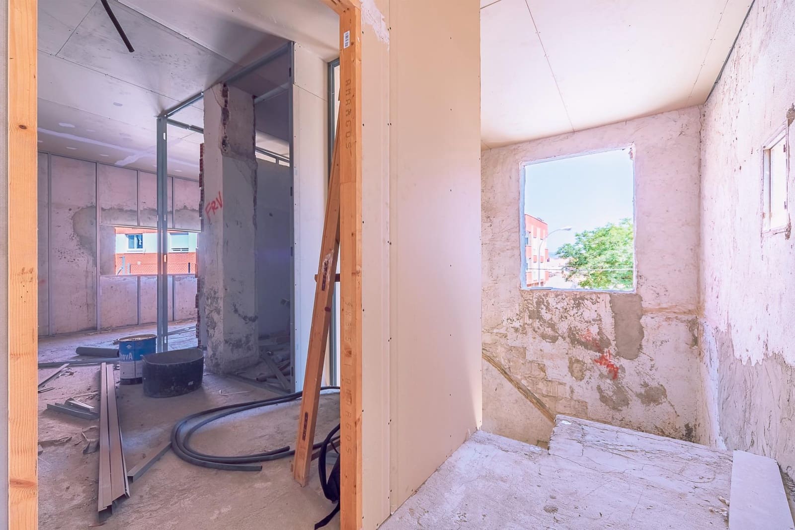 3 sypialnia Finka/Dom wiejski na sprzedaż w Miasto Alicante / Alacant z garażem - 187 000 € (Ref: 8972169)