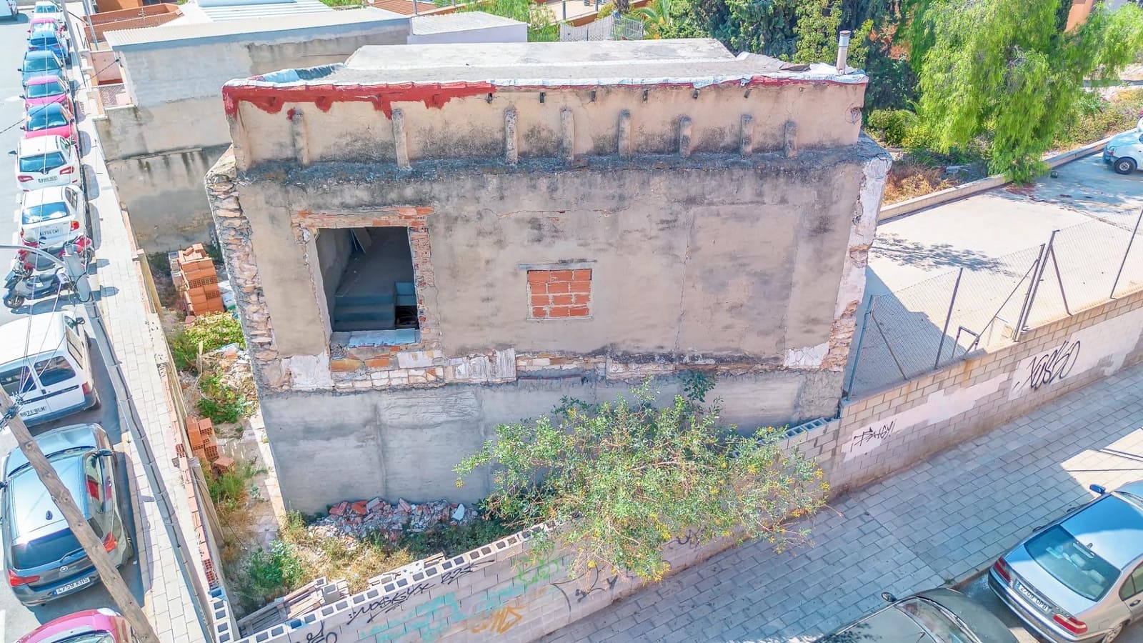 3 sypialnia Finka/Dom wiejski na sprzedaż w Miasto Alicante / Alacant z garażem - 187 000 € (Ref: 8972169)