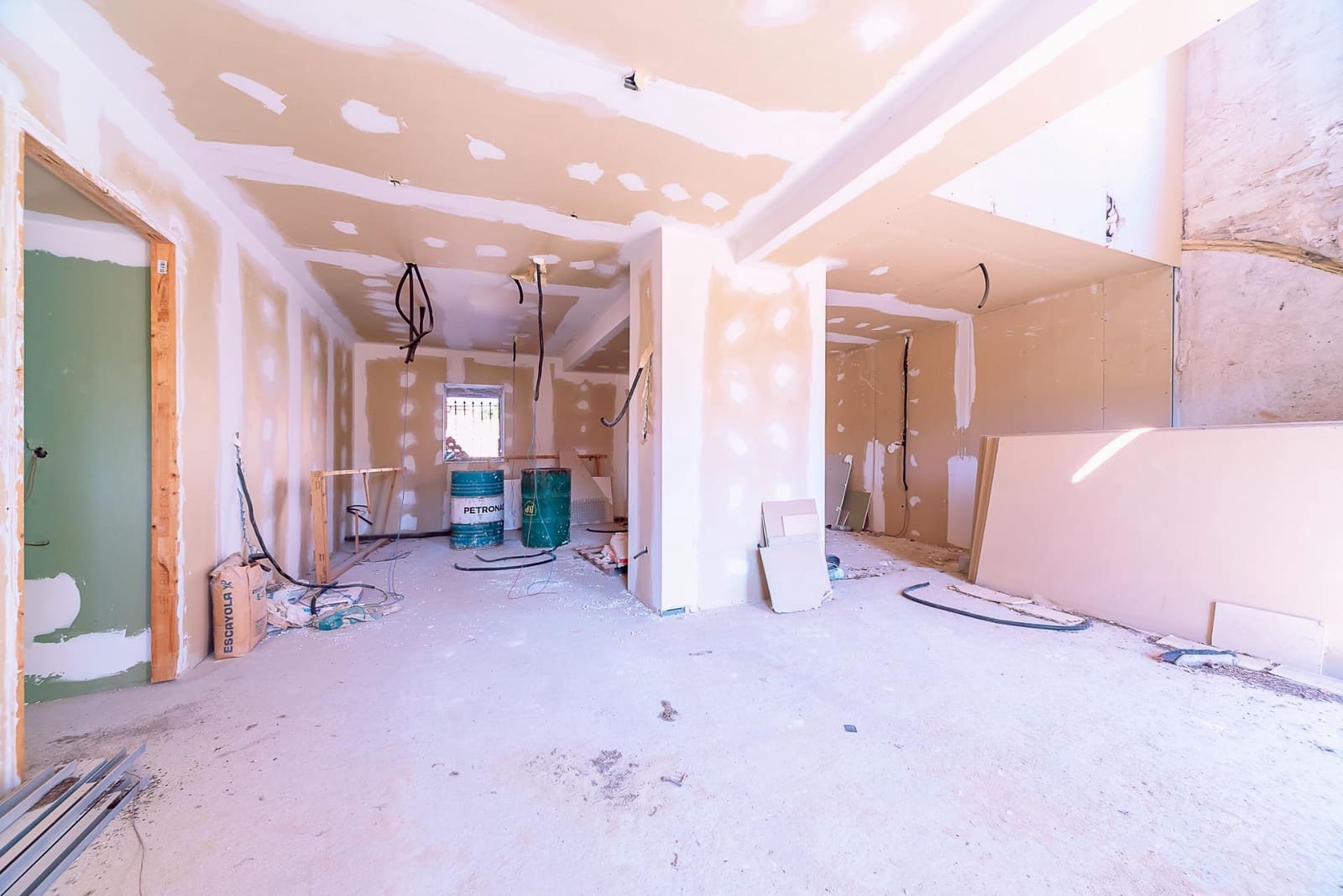 3 soveværelse Finca/Landehus til salg i Alicante by med garage - € 187.000 (Ref: 8972169)