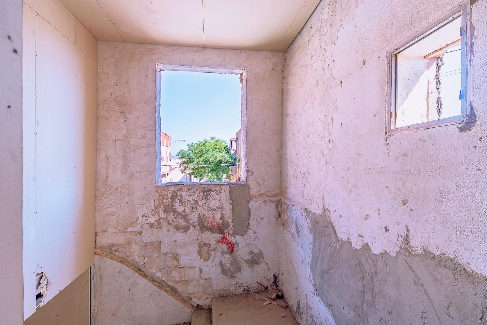 3 soveværelse Finca/Landehus til salg i Alicante by med garage - € 187.000 (Ref: 8972169)